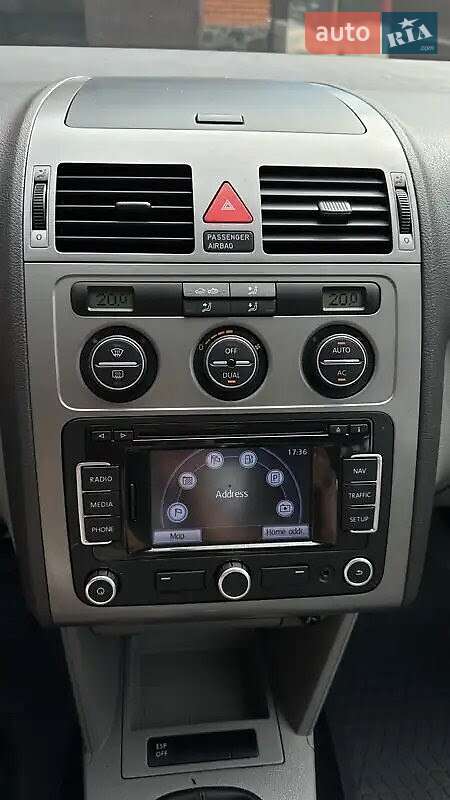 Volkswagen Touran 2009