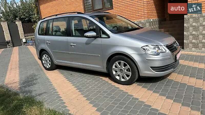 Volkswagen Touran 2009