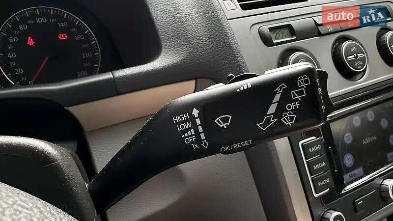 Volkswagen Touran 2009