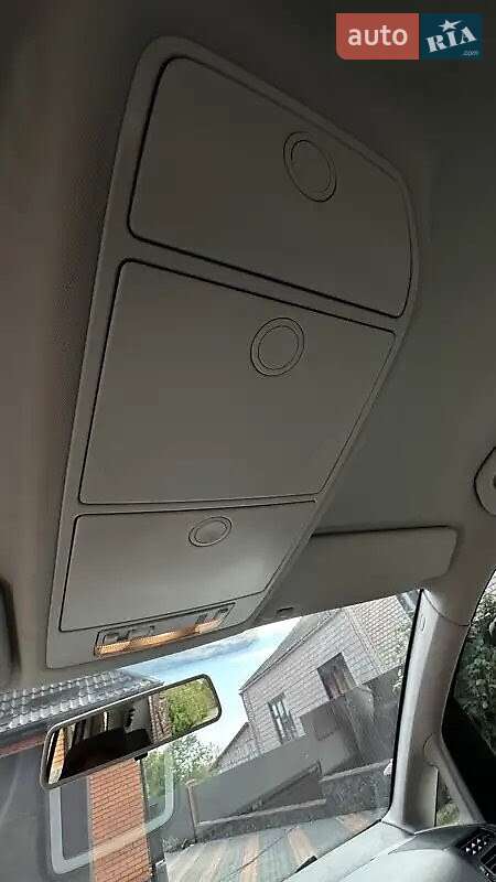 Volkswagen Touran 2009