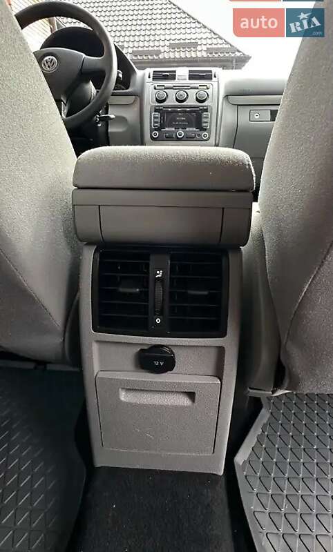 Volkswagen Touran 2009