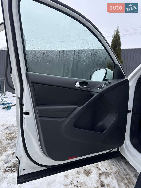 Volkswagen Tiguan 2016