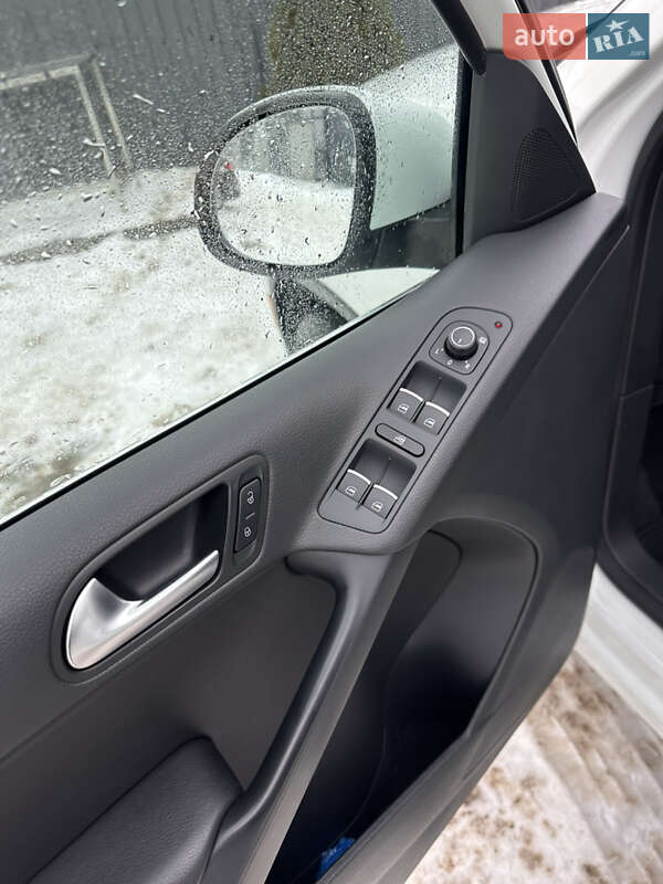 Volkswagen Tiguan 2016