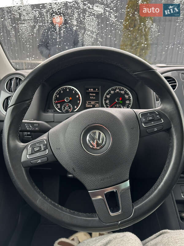 Volkswagen Tiguan 2016