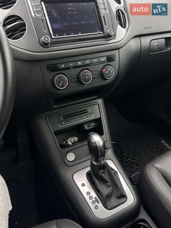 Volkswagen Tiguan 2016