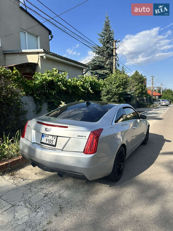 Cadillac-0