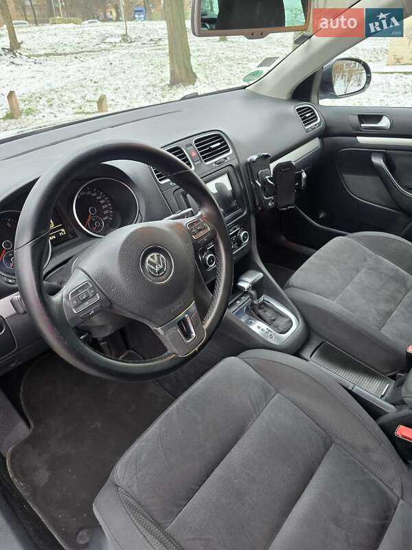 Volkswagen Golf 2010