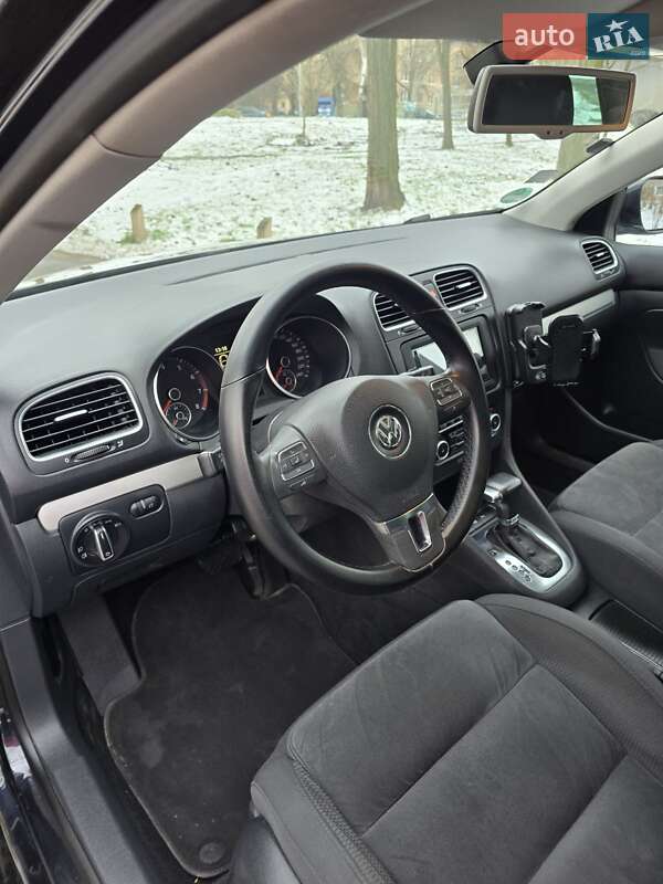 Volkswagen Golf 2010