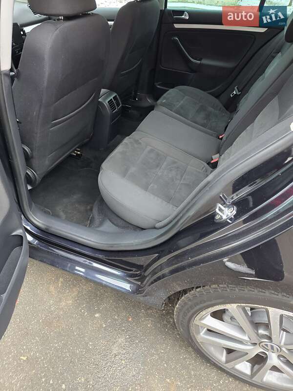 Volkswagen Golf 2010