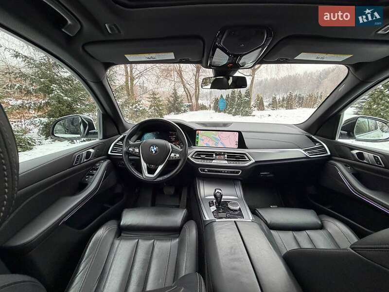 BMW X5 2019