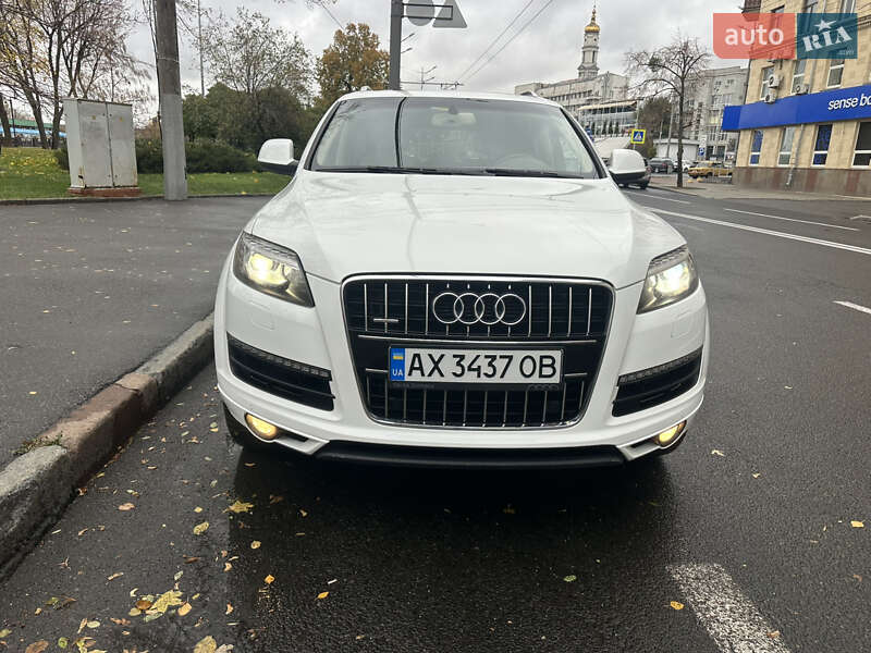Audi Q7 2011