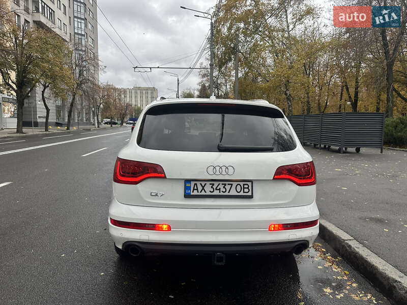 Audi Q7 2011