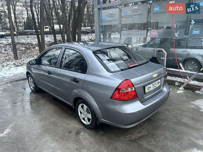 Chevrolet Aveo 2011