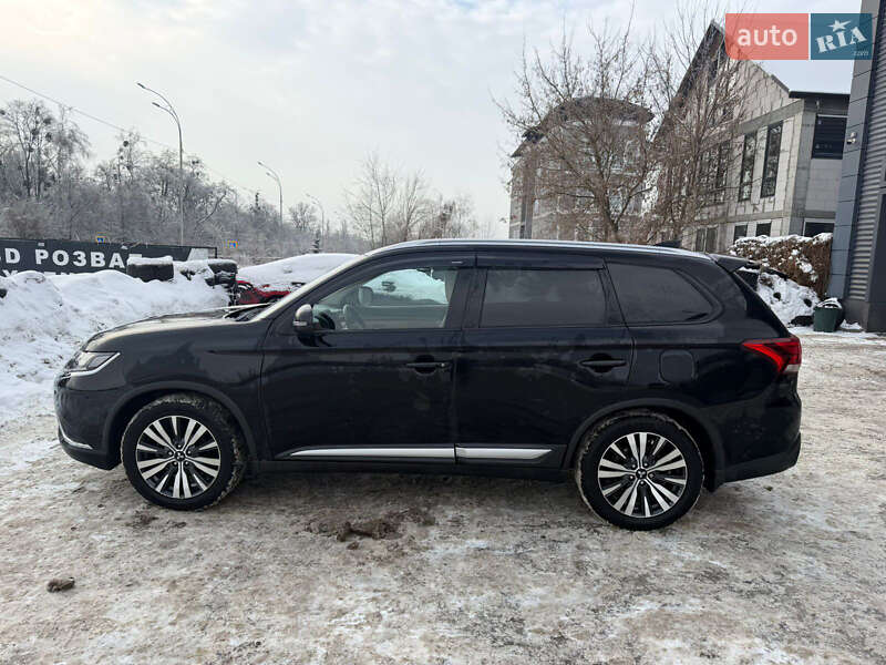 Mitsubishi Outlander 2018