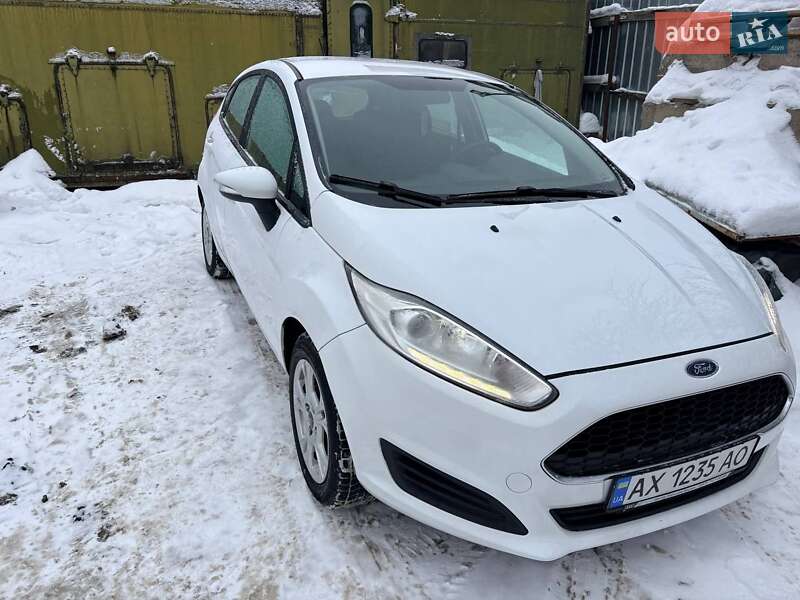 Ford Fiesta 2015