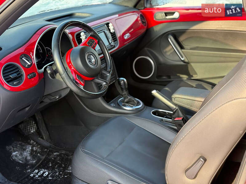 Volkswagen Beetle 2013