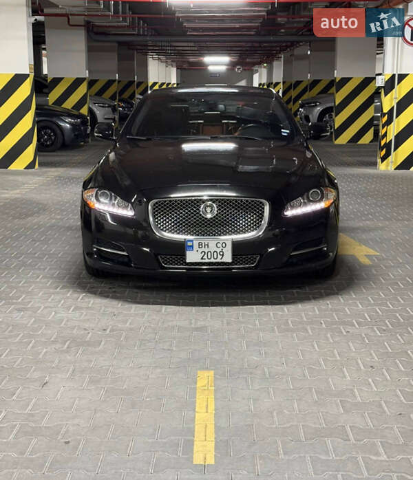 Jaguar XJ 2012