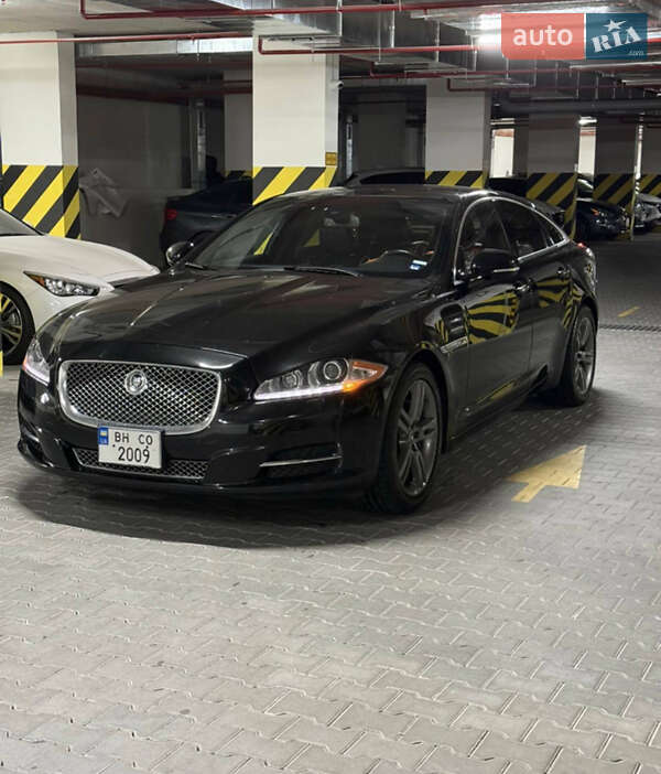 Jaguar XJ 2012