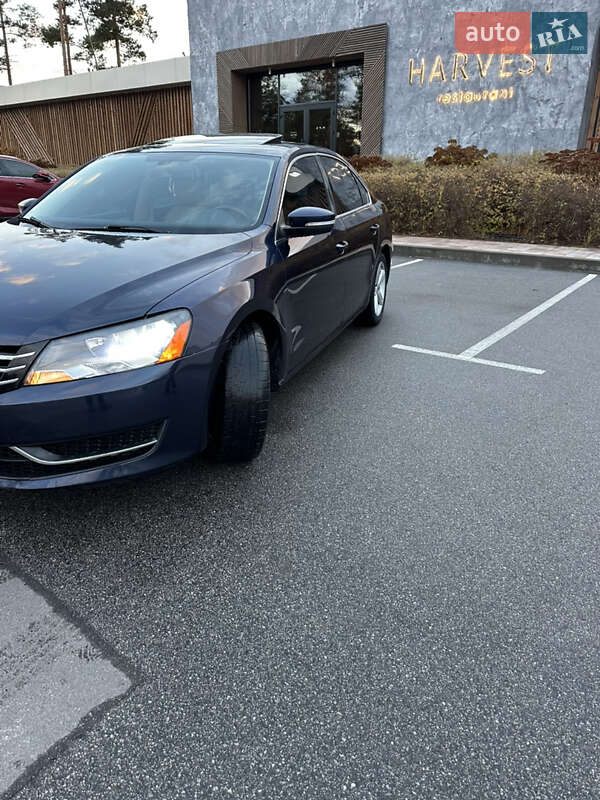 Volkswagen Passat 2012