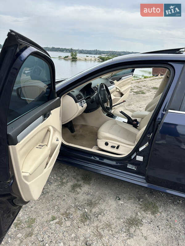 Volkswagen Passat 2012