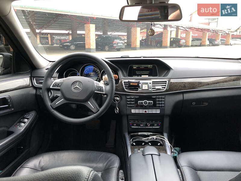 Mercedes-Benz E-Class 2014