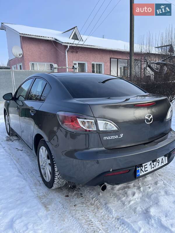 Mazda 3 2011