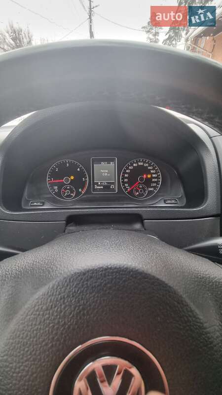 Volkswagen Multivan 2013