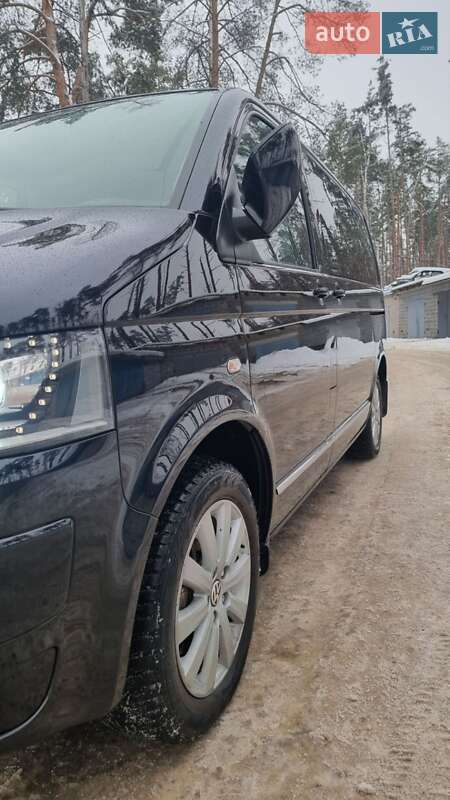 Volkswagen Multivan 2013