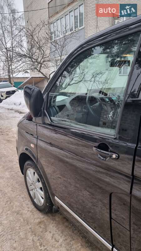 Volkswagen Multivan 2013