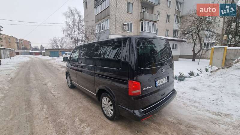 Volkswagen Multivan 2013