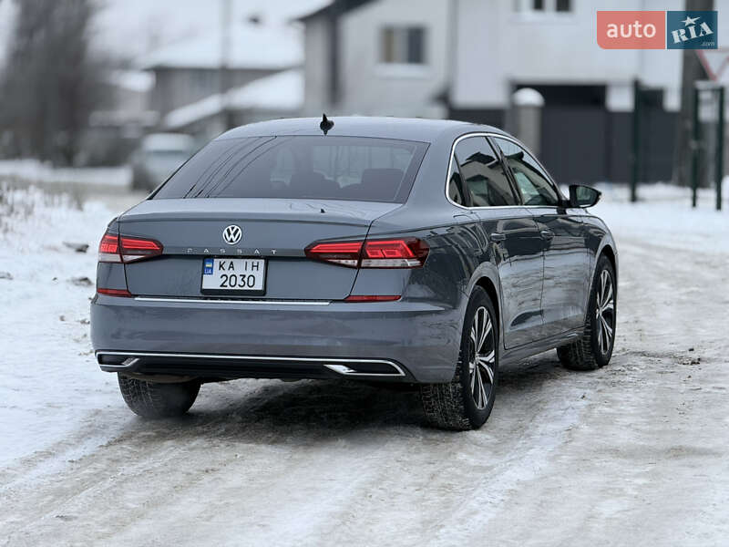 Volkswagen Passat 2021