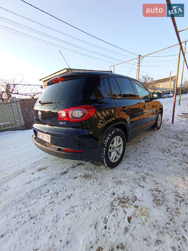 Volkswagen Tiguan 2011