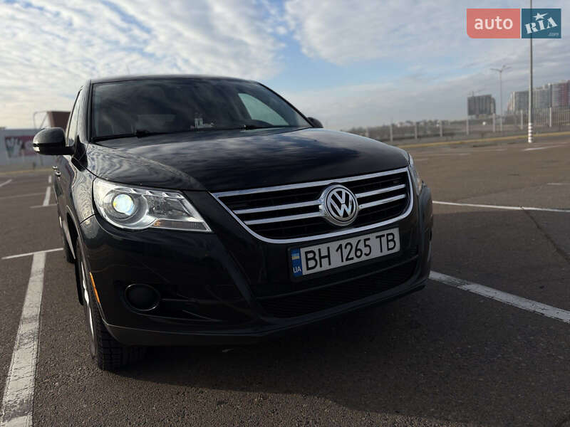 Volkswagen Tiguan 2011