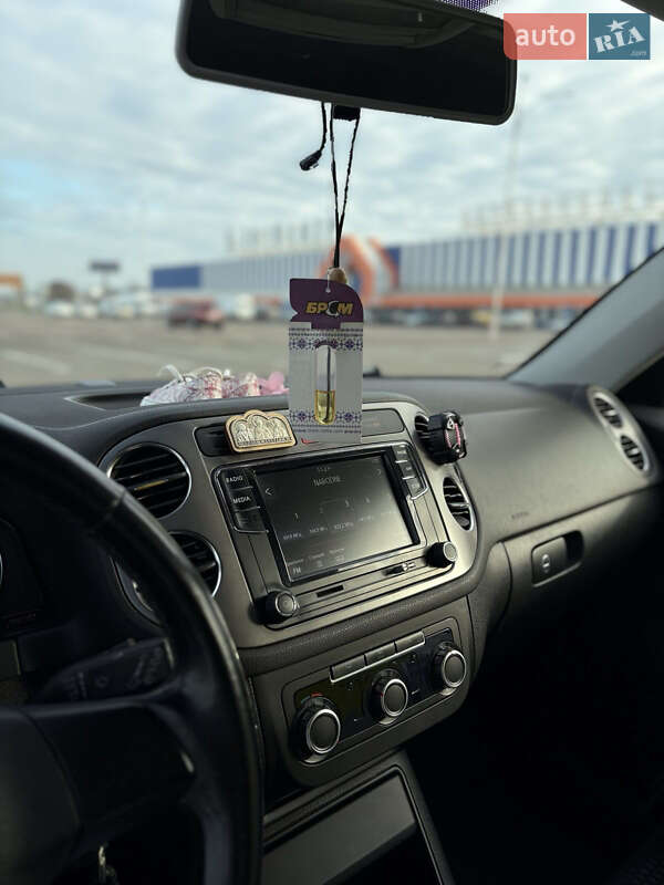 Volkswagen Tiguan 2011