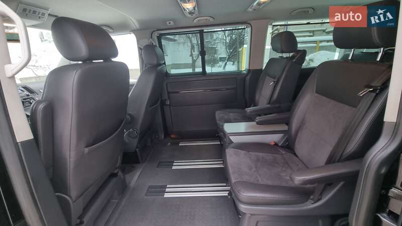 Volkswagen Multivan 2013