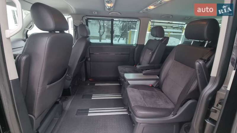 Volkswagen Multivan 2013