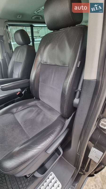 Volkswagen Multivan 2013