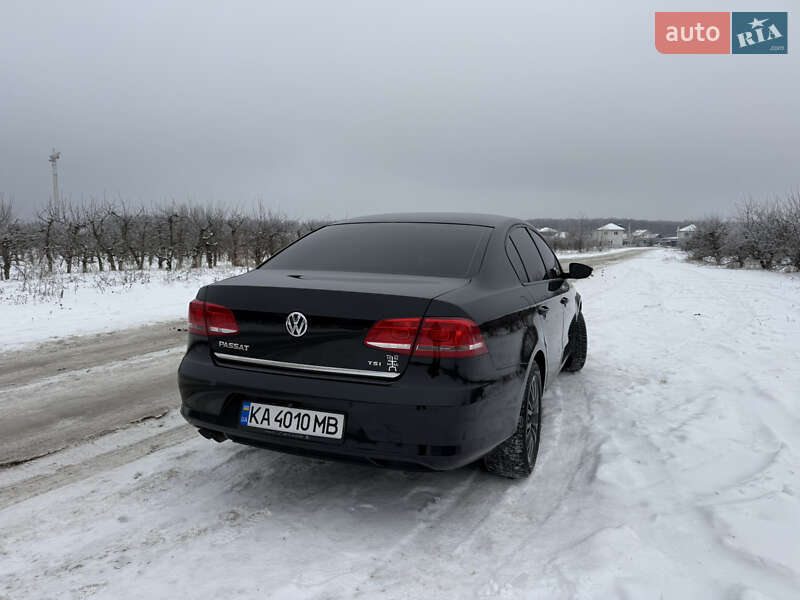 Volkswagen Passat 2011