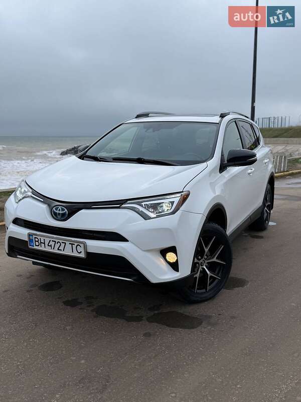 Toyota RAV4 2017