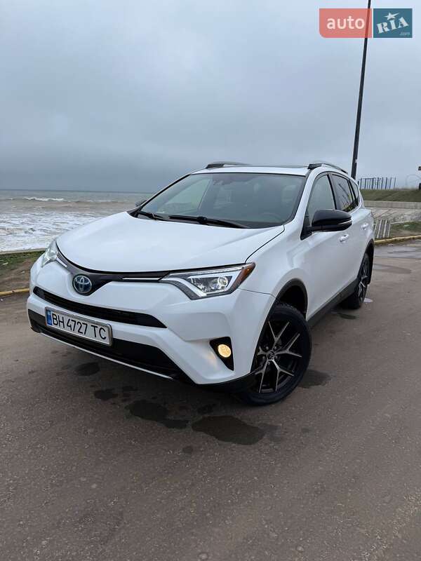 Toyota RAV4 2017