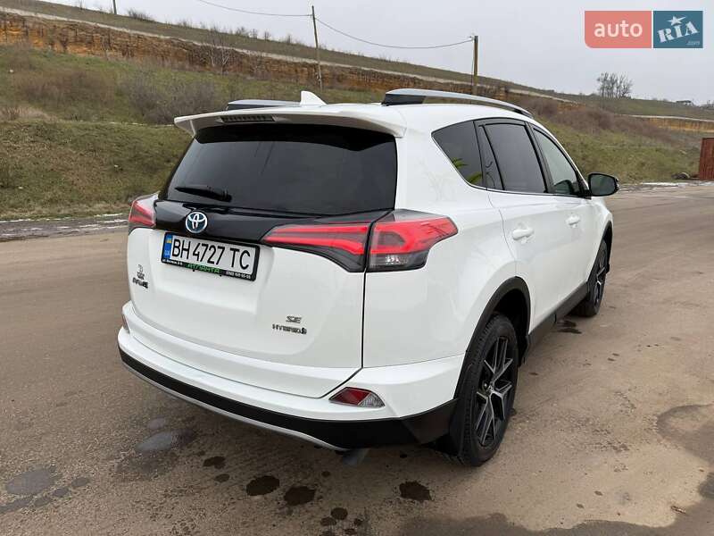 Toyota RAV4 2017