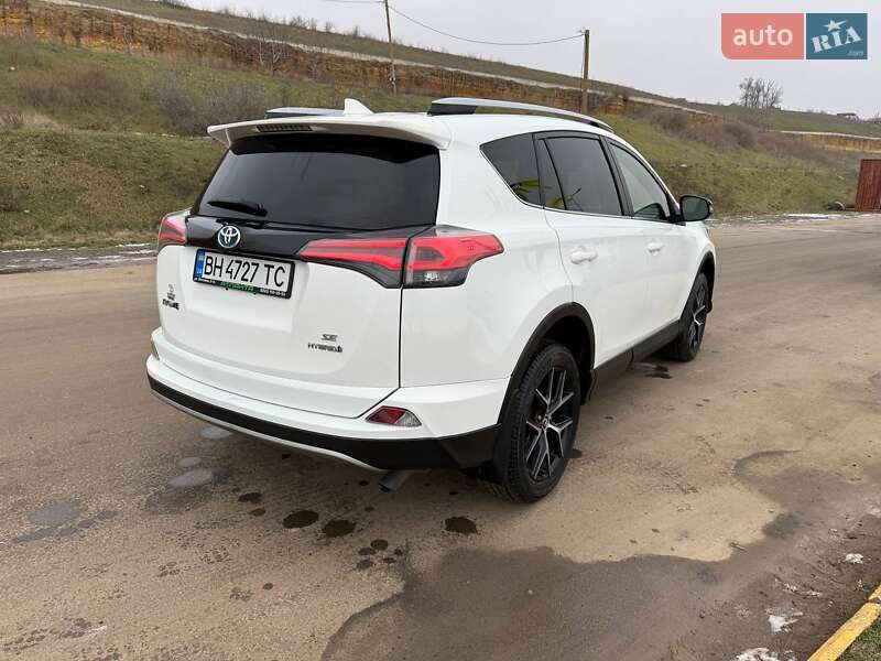 Toyota RAV4 2017