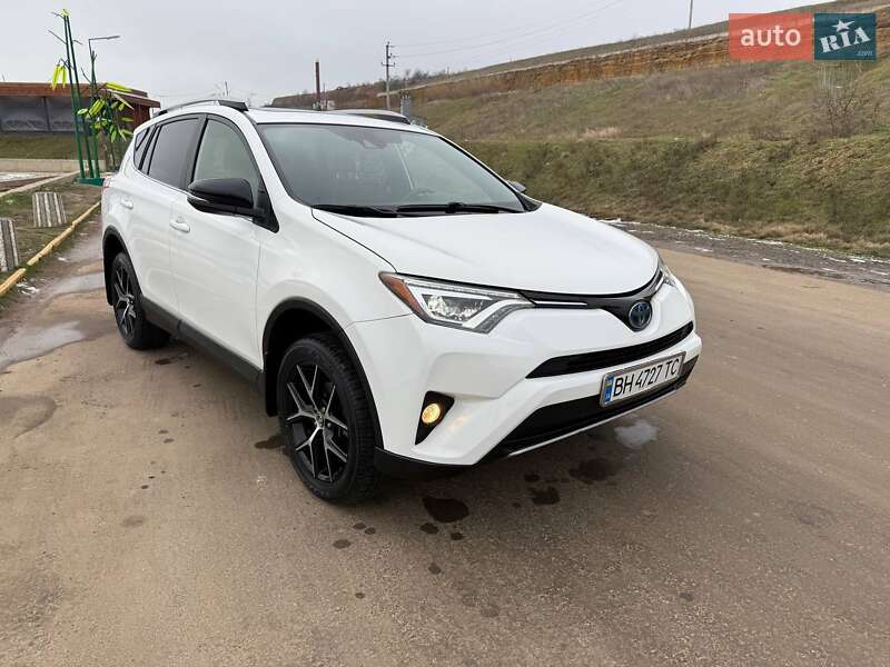 Toyota RAV4 2017