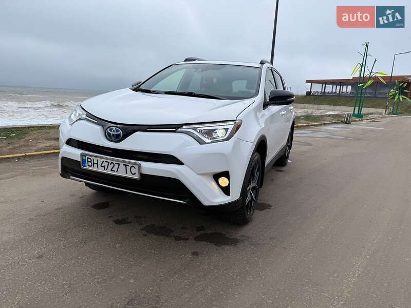 Toyota RAV4 2017