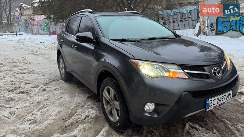 Toyota RAV4 2013