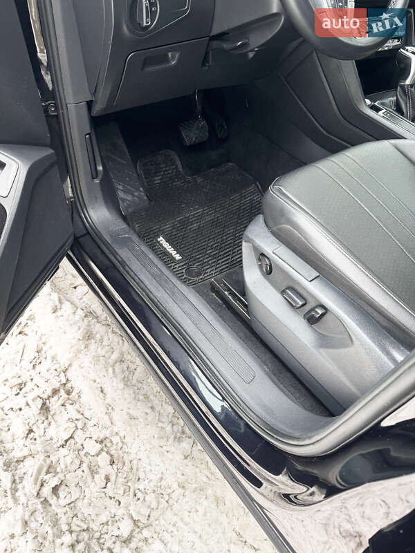 Volkswagen Tiguan 2021