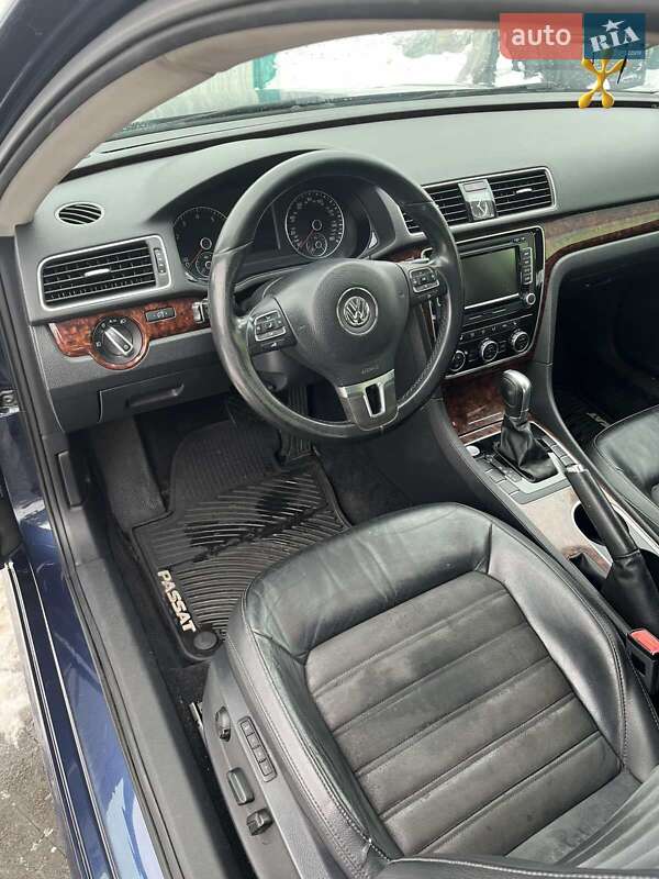 Volkswagen Passat 2013