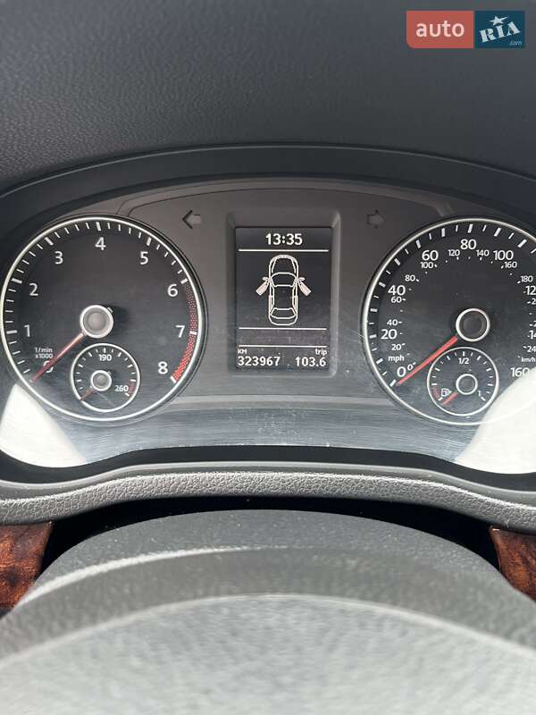 Volkswagen Passat 2013