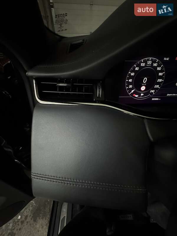 Land Rover Range Rover Evoque 2019