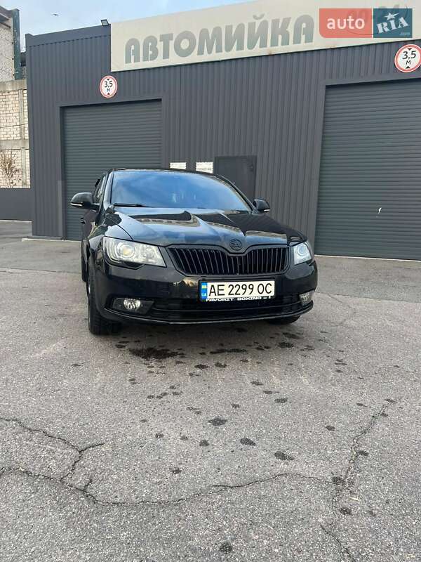 Skoda Superb 2013